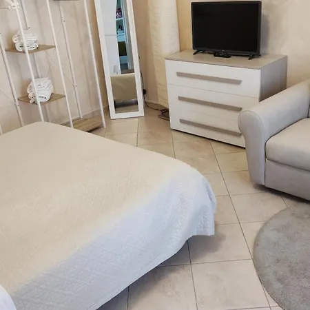 Domus Elegans In Centro