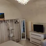 Tatil Evi Domus Elegans In Centro *